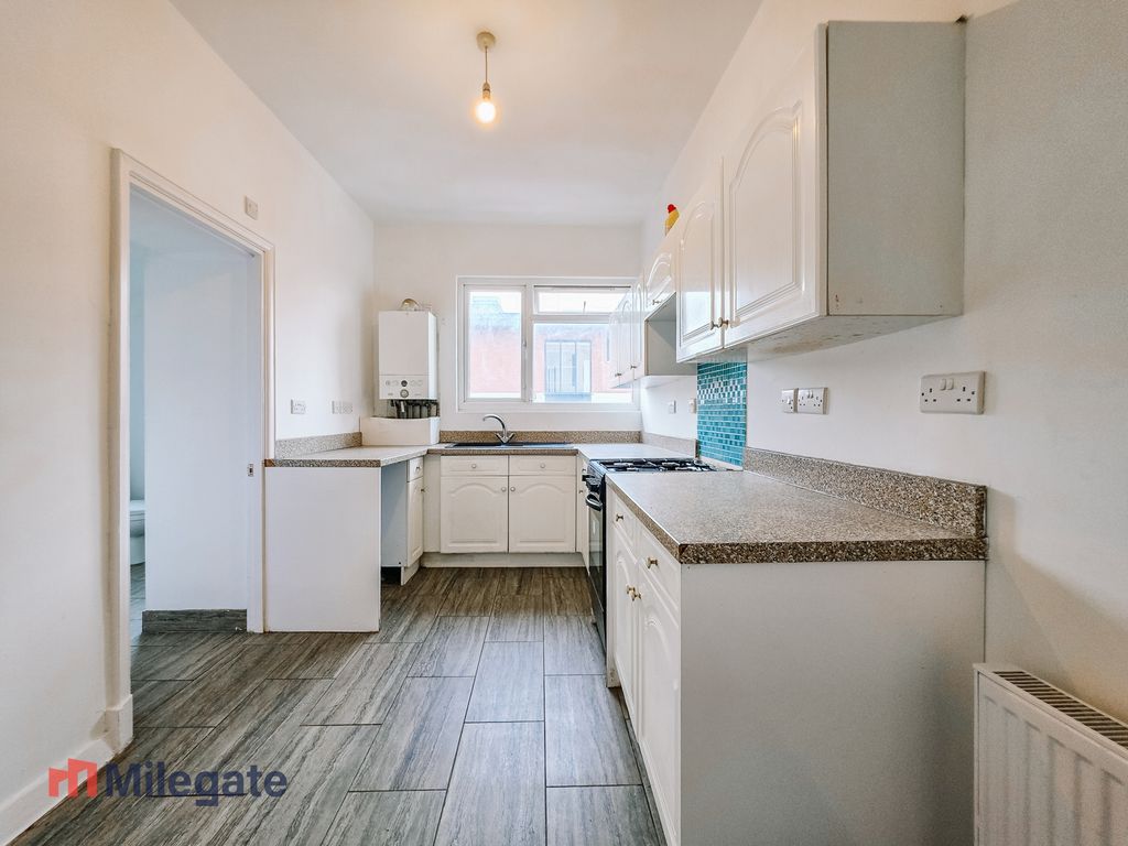 Property photo 3 of 9 Photo 3