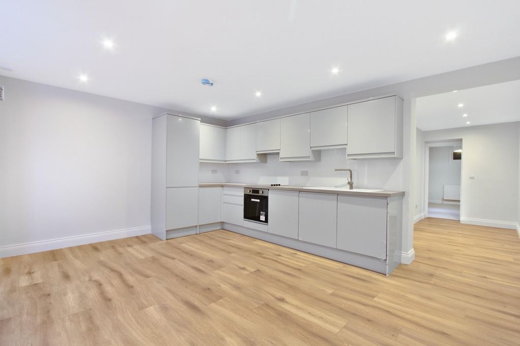 Property photo 1 of 14 Img_8732.Jpg