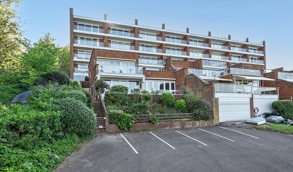 Property photo 1 of 14 Picture No. 40
