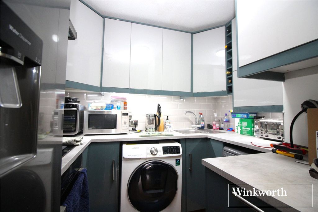Property photo 3 of 7 Picture No. 34