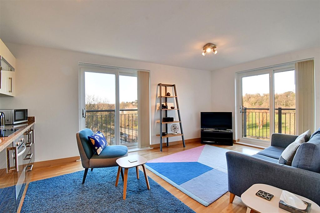 Property photo 2 of 14 Lounge 1.Jpg
