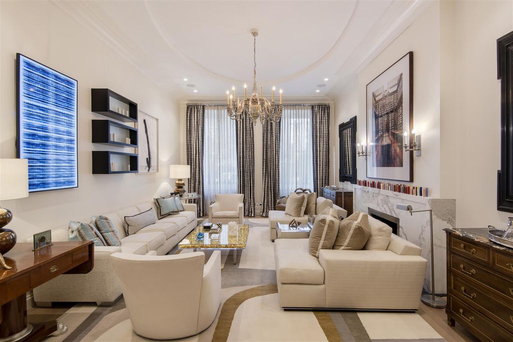 Property photo 2 of 26 Hanson Estates-Flat 1, 18 Lowndes Square-24_Hi.Jpg