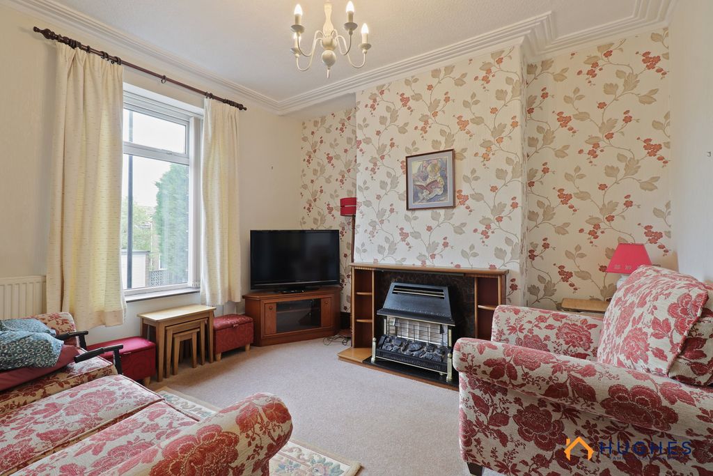 Property photo 3 of 20