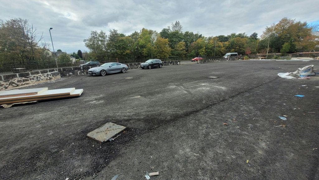 Property photo 3 of 8 Image 5