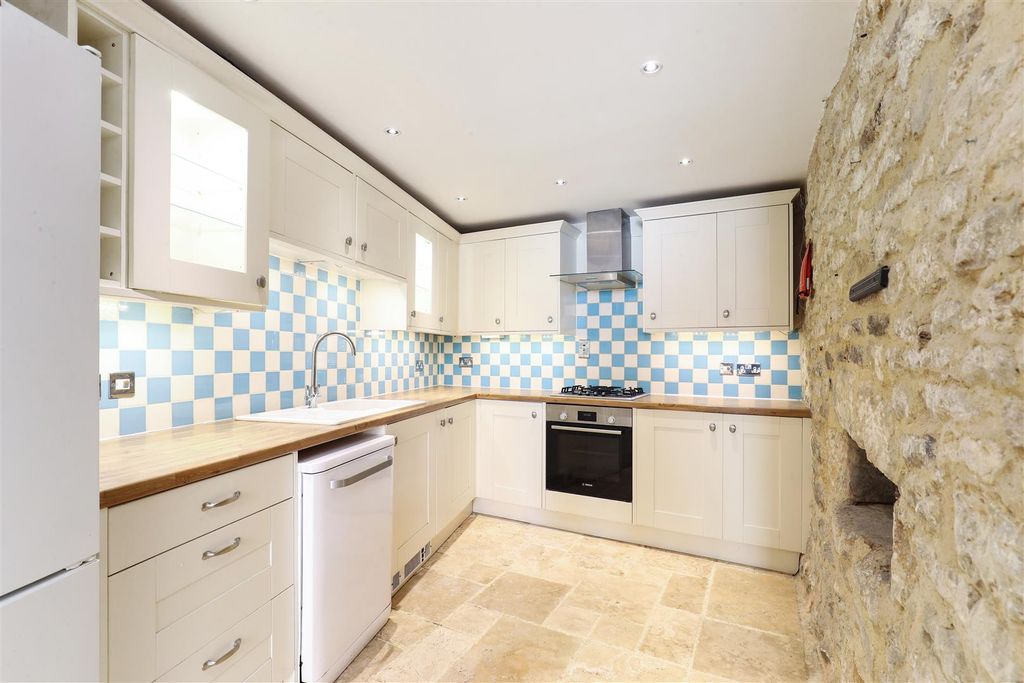 Property photo 3 of 18 Al2I6697.Jpg