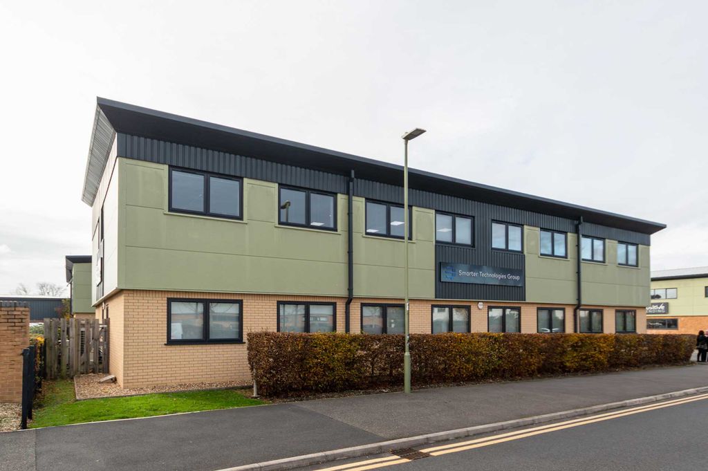 Property photo 1 of 7