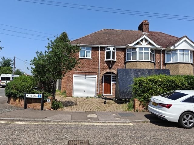 Property photo 2 of 21