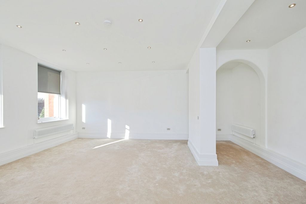 Additional image 21 of 2 bed flat for saleSt. Marys Gate, Derby, Derbyshire DE1
