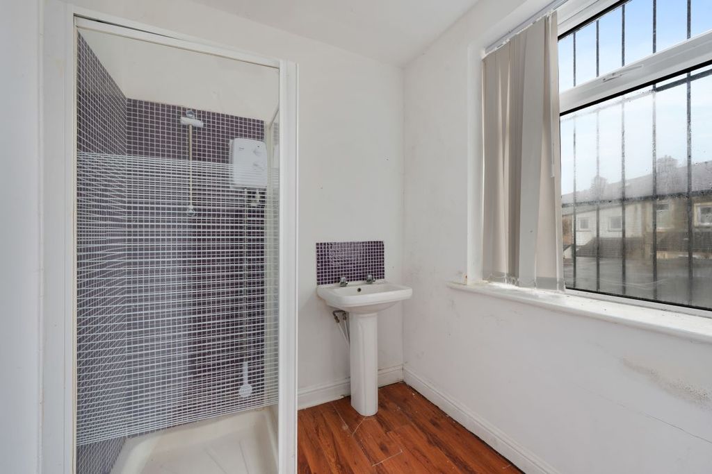 Property photo 3 of 10 Image 3