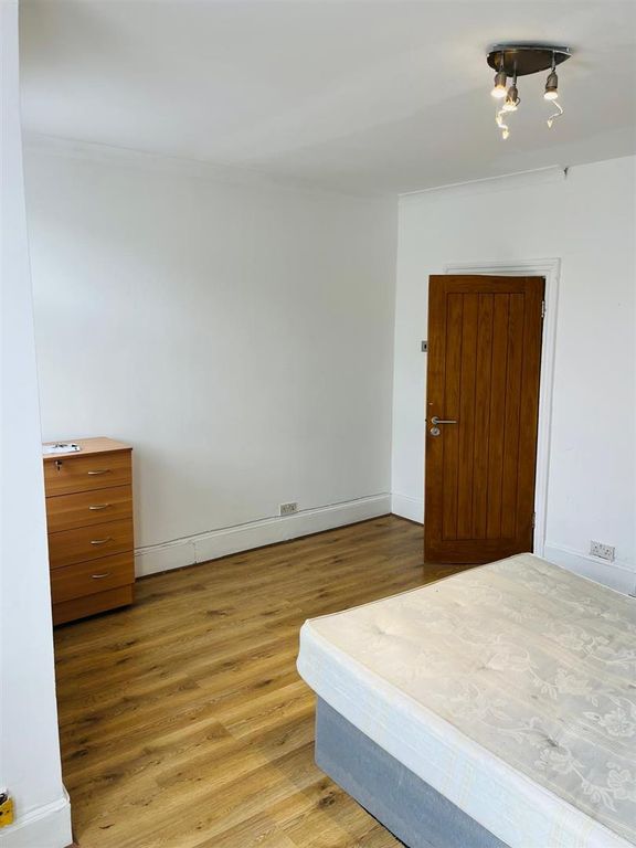 Property photo 1 of 5 Whatsapp Image 2025-08-20 At 2.32.37 Pm.Jpeg