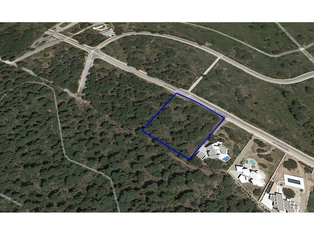 Property photo 1 of 4