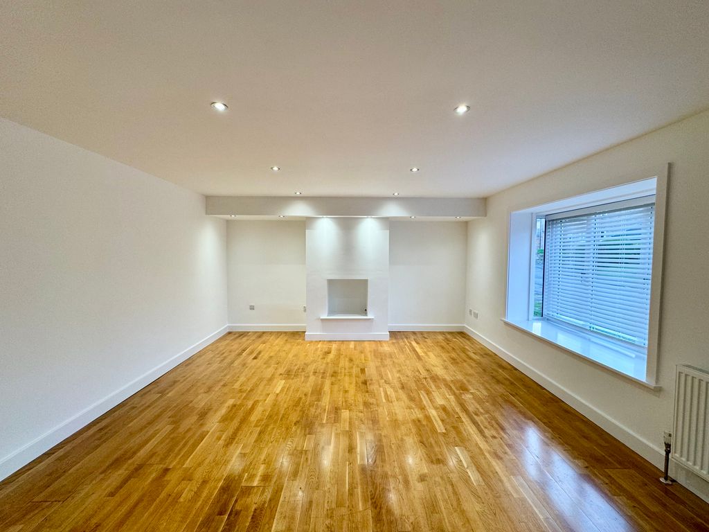 Property photo 3 of 10 Img_6847