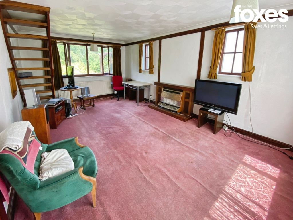 Property photo 3 of 28 4845364