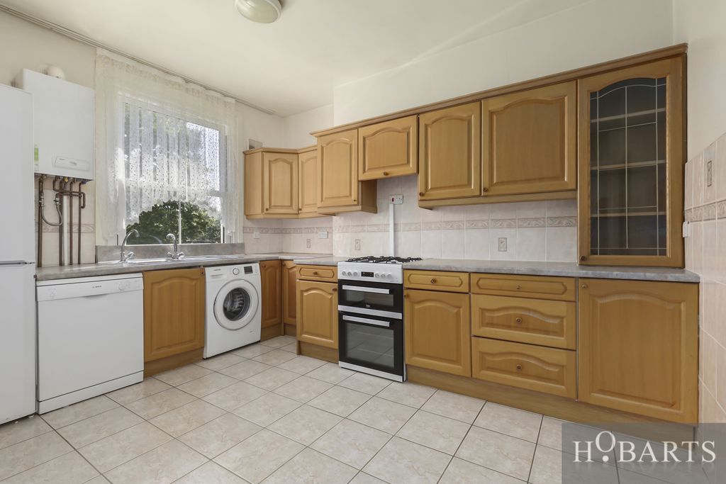 Property photo 3 of 12 Gallery