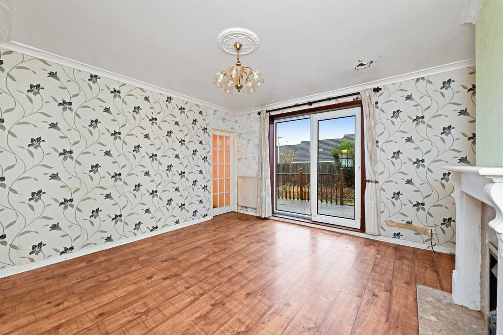 Property photo 3 of 20 Property Image 4