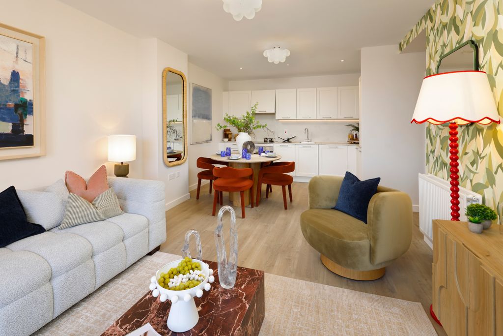 Property photo 1 of 7 Sterling Place - Show Home