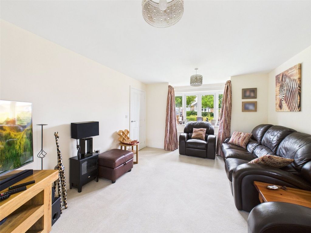 Property photo 3 of 17 Picture No. 04