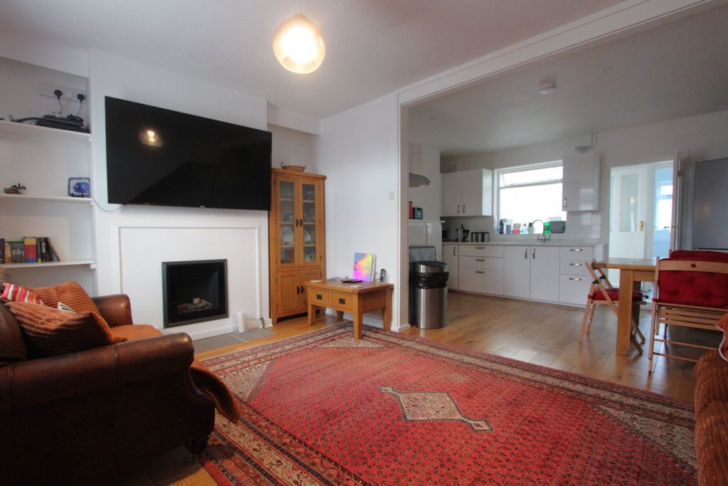 Property photo 2 of 12 Photo 13