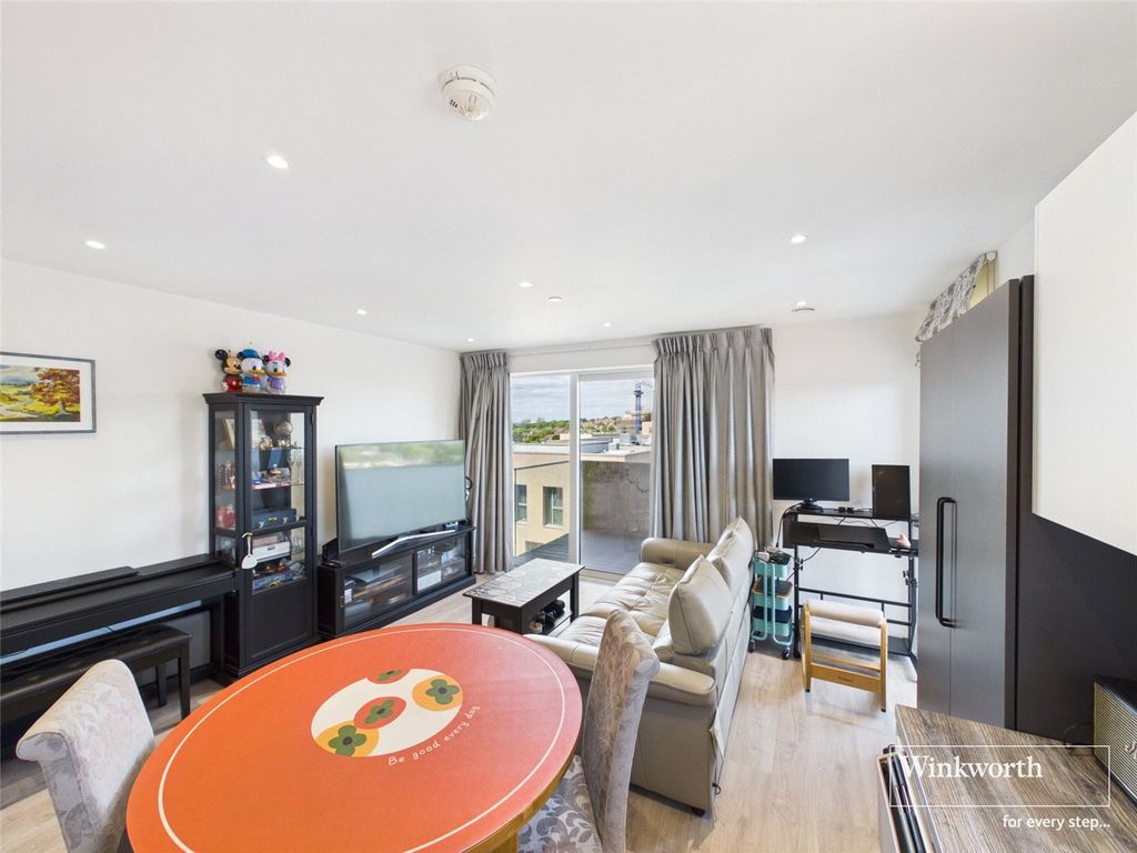 Property photo 2 of 29 Open Plan Living