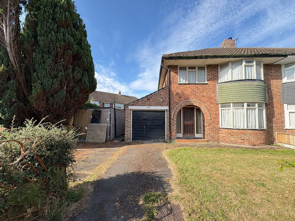 Property photo 1 of 24