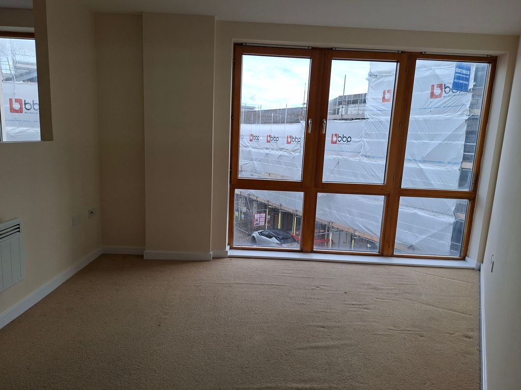 Property photo 1 of 3