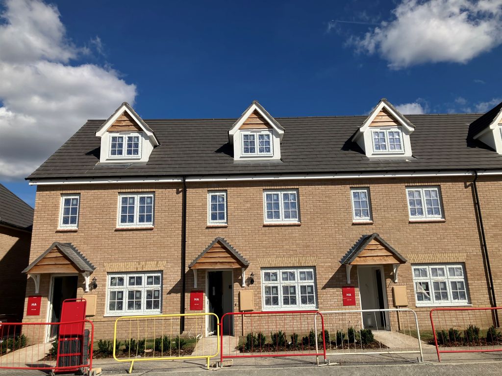 Property photo 1 of 1