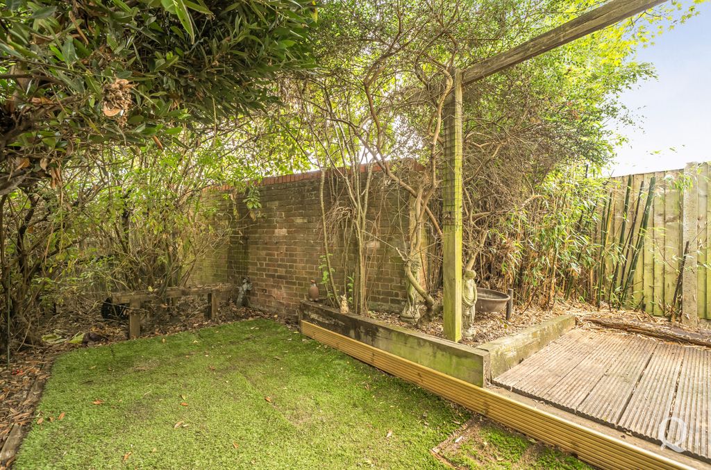 Property photo 3 of 19 69501c77-5E63-496...