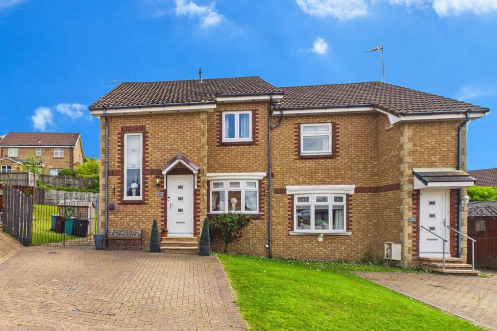 Property photo 1 of 25