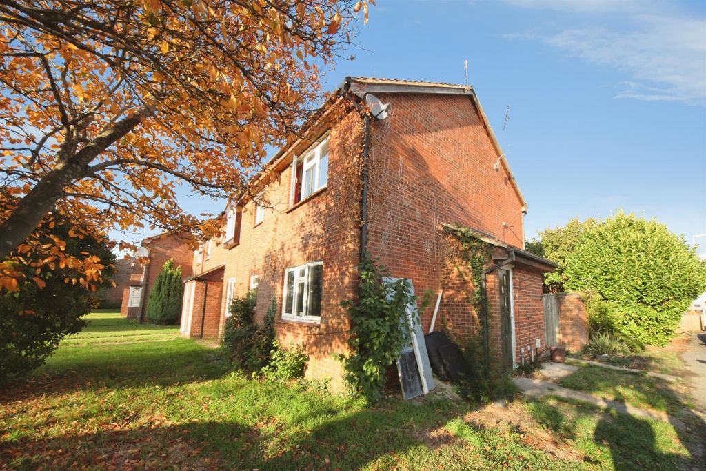 Property photo 1 of 8