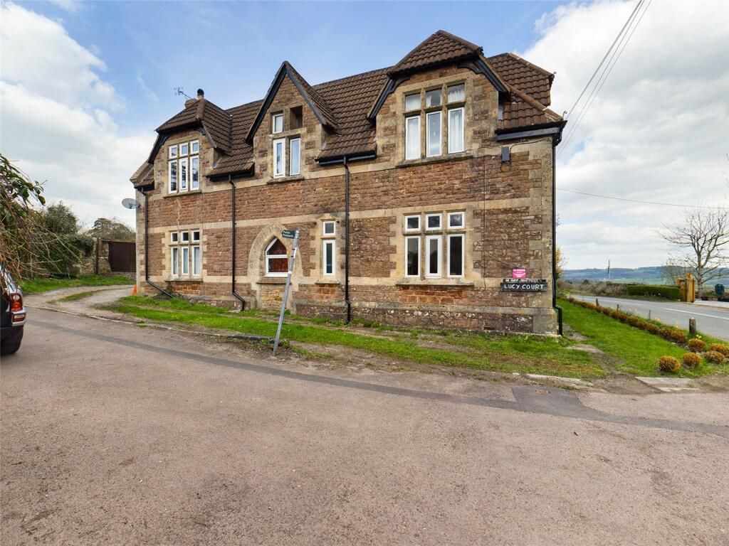 Property photo 1 of 9