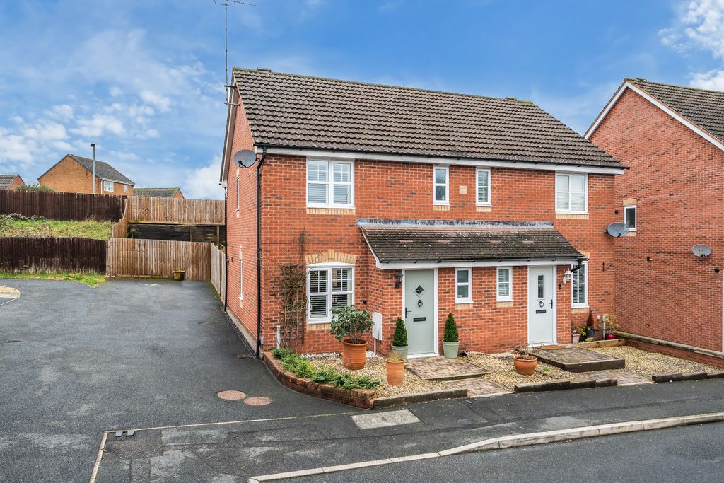 Property photo 1 of 15