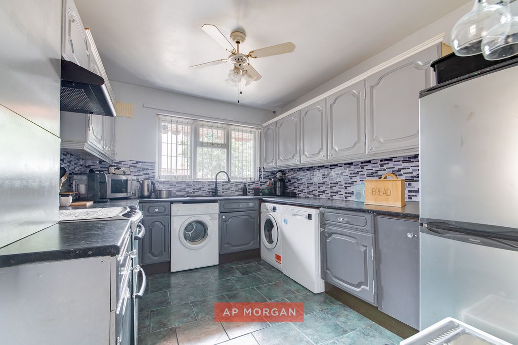 Property photo 3 of 12 Floorplan