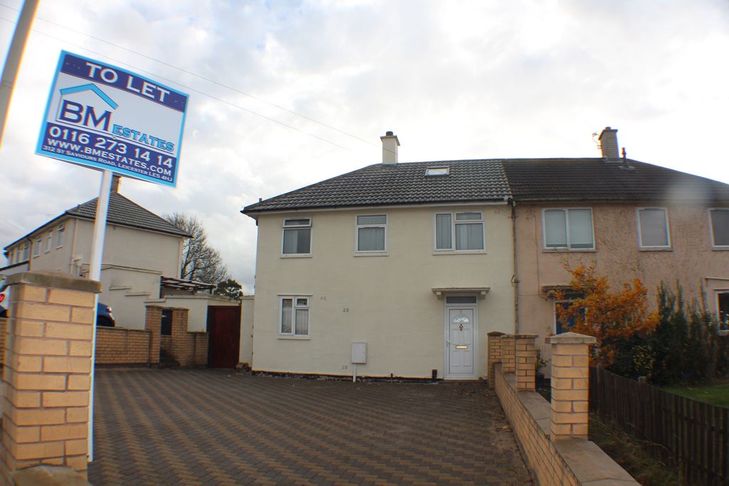 Property photo 1 of 8 Photo 1