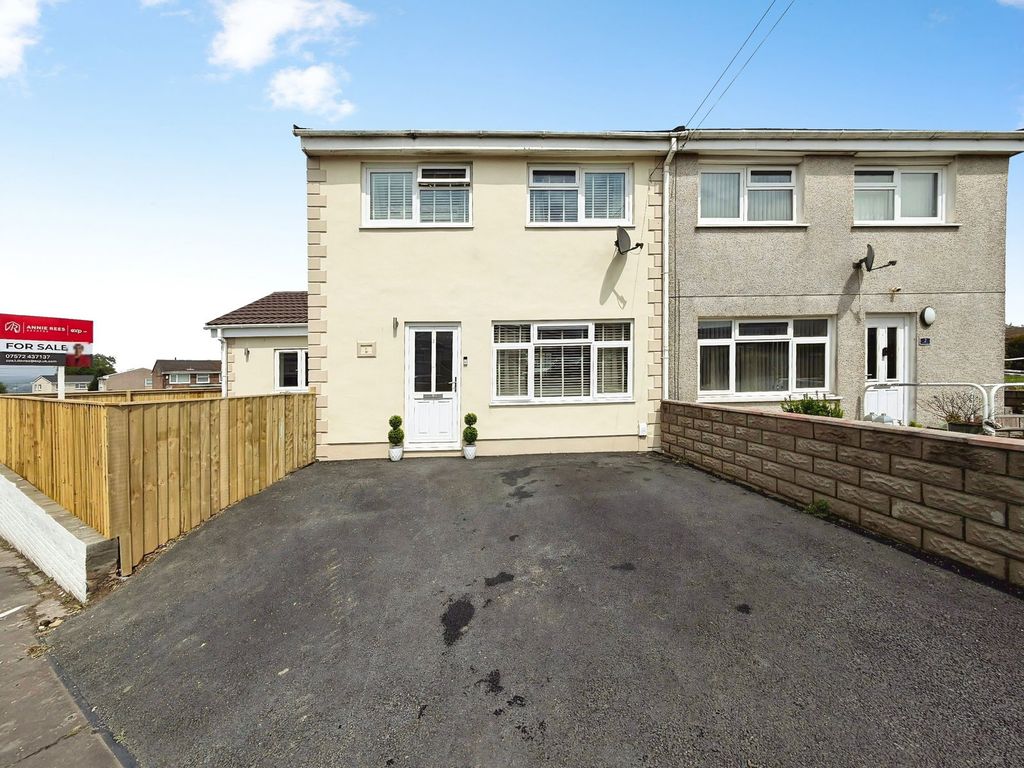 Property photo 1 of 29
