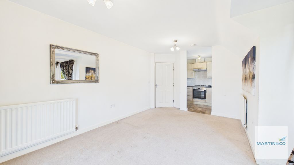 Property photo 3 of 10 Cam03663G0-Pr0253-Still003