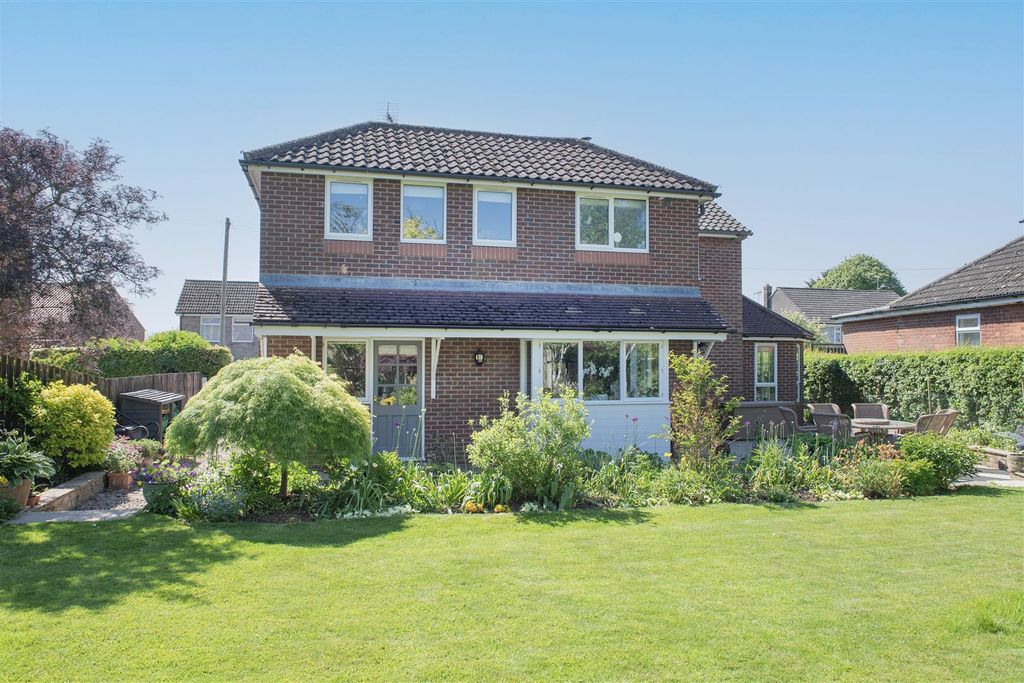 Property photo 2 of 65 Hobmanlane067.Jpeg