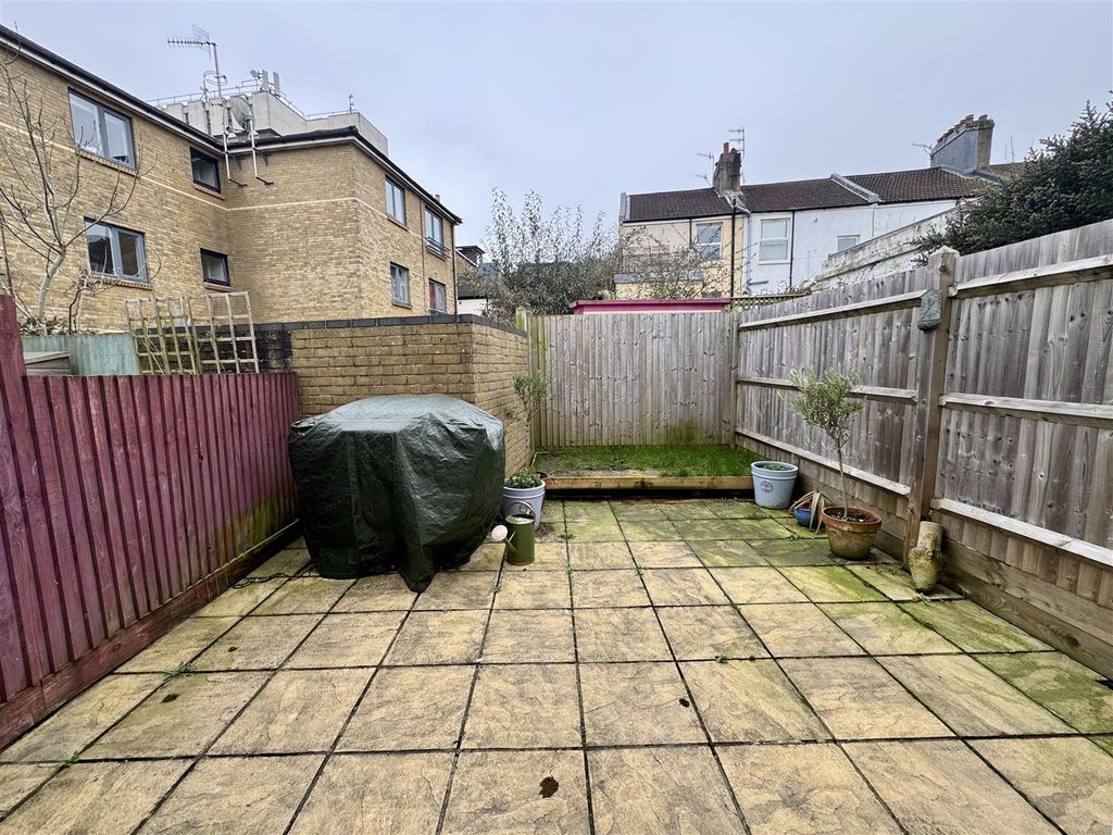 Property photo 2 of 14 Img_4518.Jpg