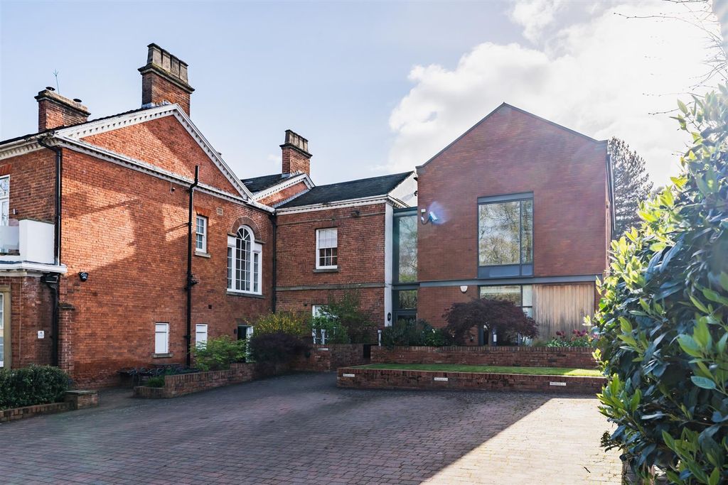Additional image 29 of 3 bed flat for salePorter Brook View, Sheffield S11