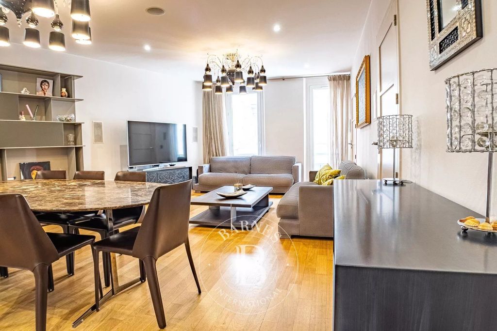 Property photo 1 of 10 Cannes "Banana" - 3 Bedrooms