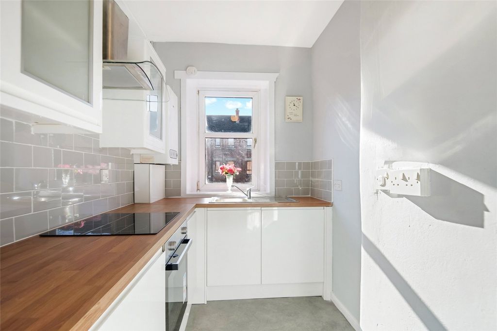 Property photo 3 of 20 Picture No. 19