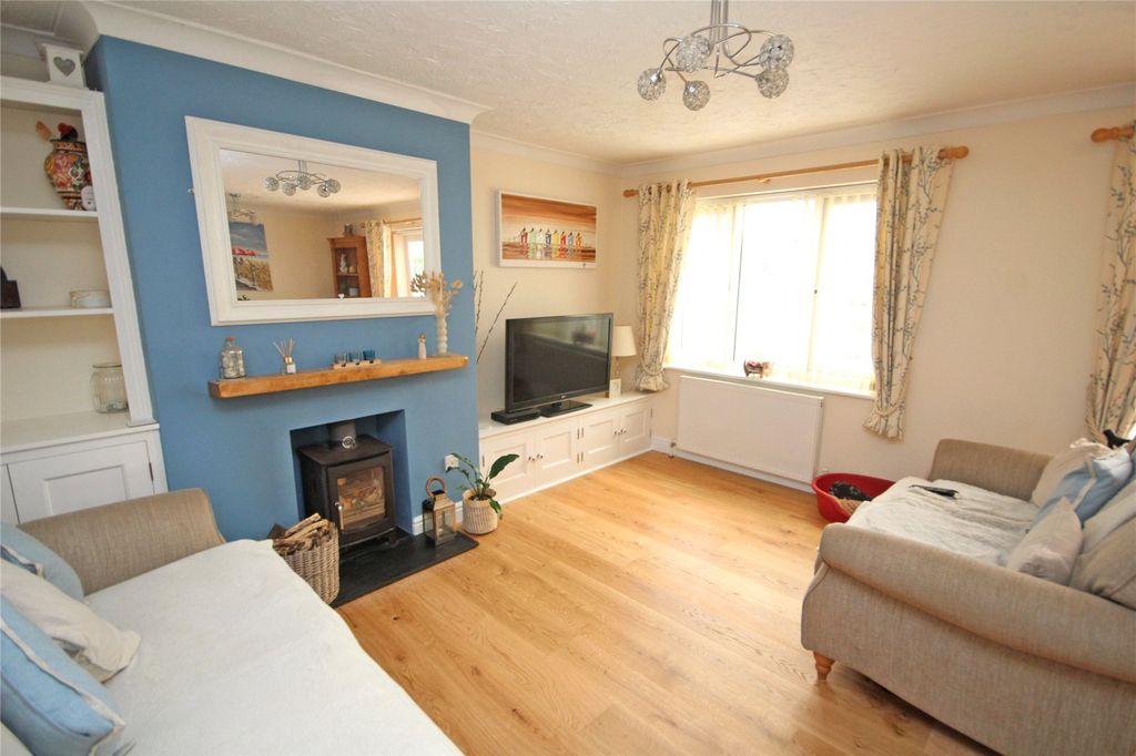 Property photo 3 of 14 Picture No. 02