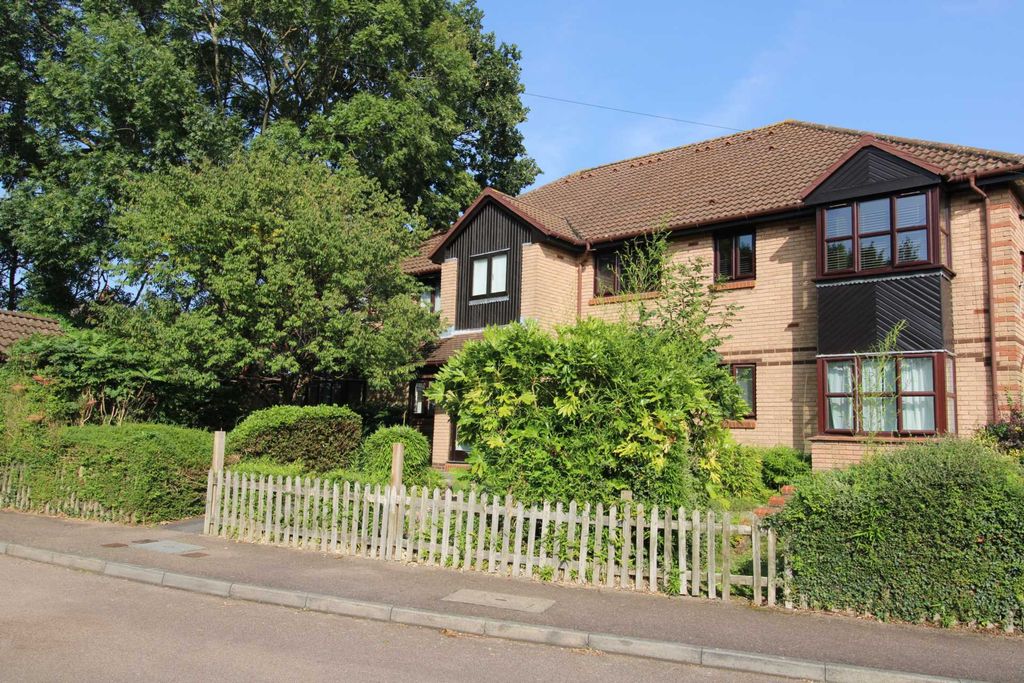 Property photo 1 of 7