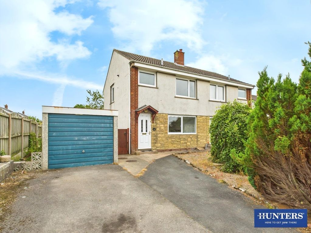 Property photo 1 of 21 Frontage