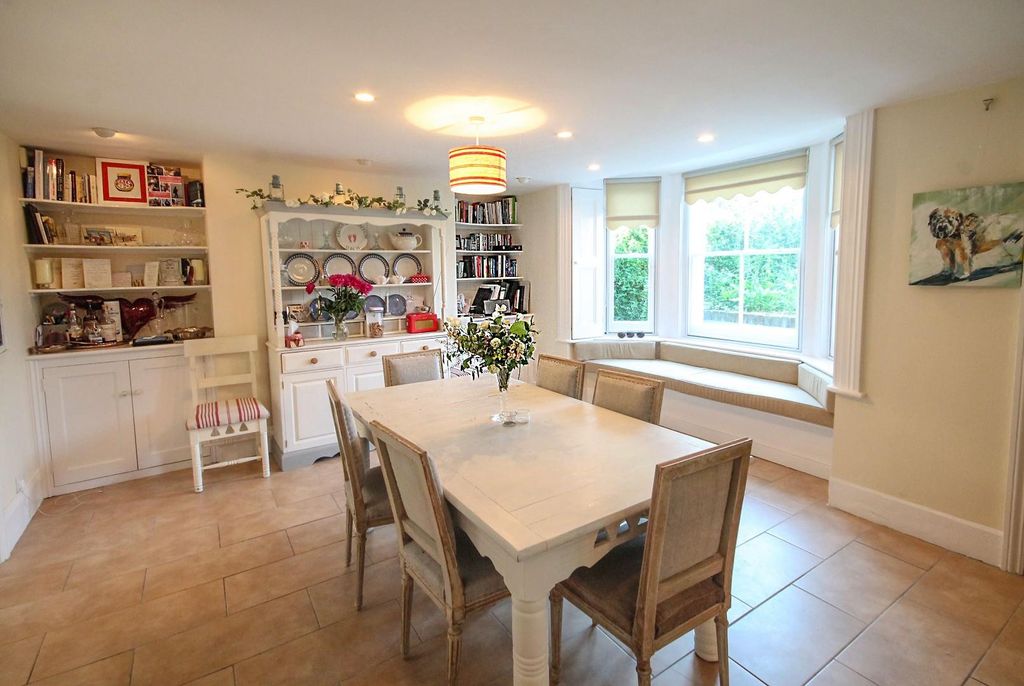 Additional image 6 of 4 bed town house to rentBrunswick Walk, Cambridge CB5