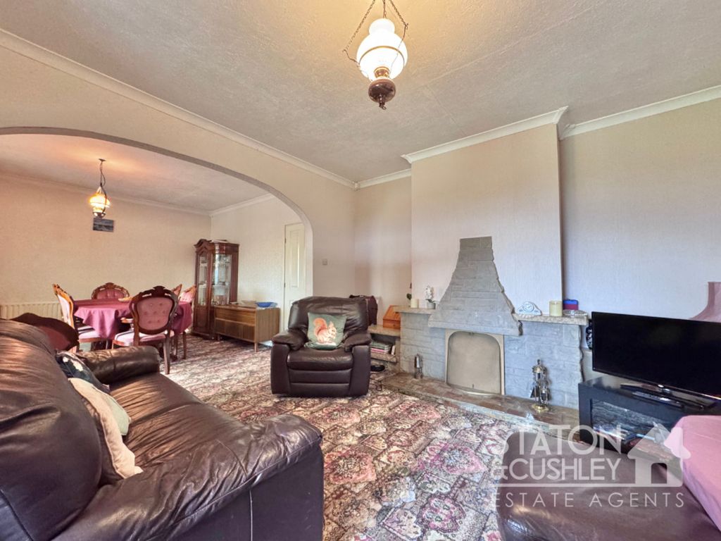 Property photo 3 of 30