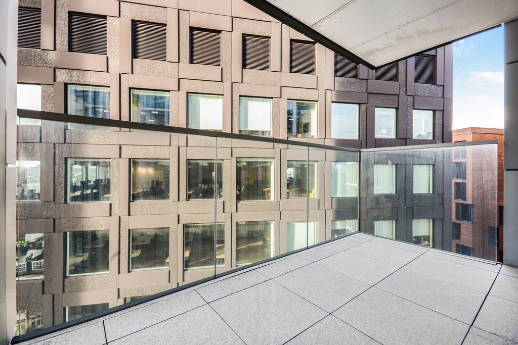 Property photo 1 of 17 Atlas Building