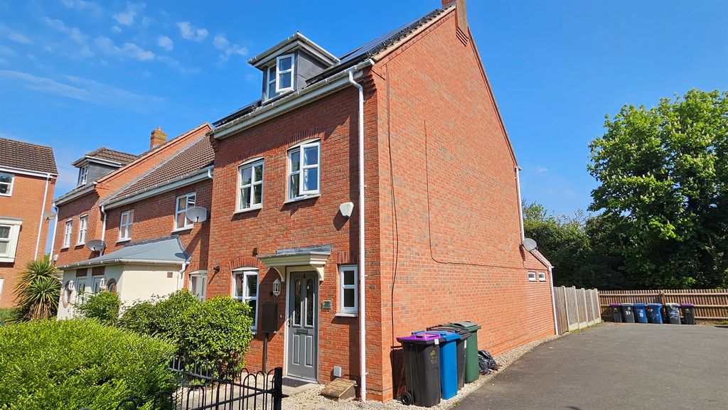 Property photo 1 of 10