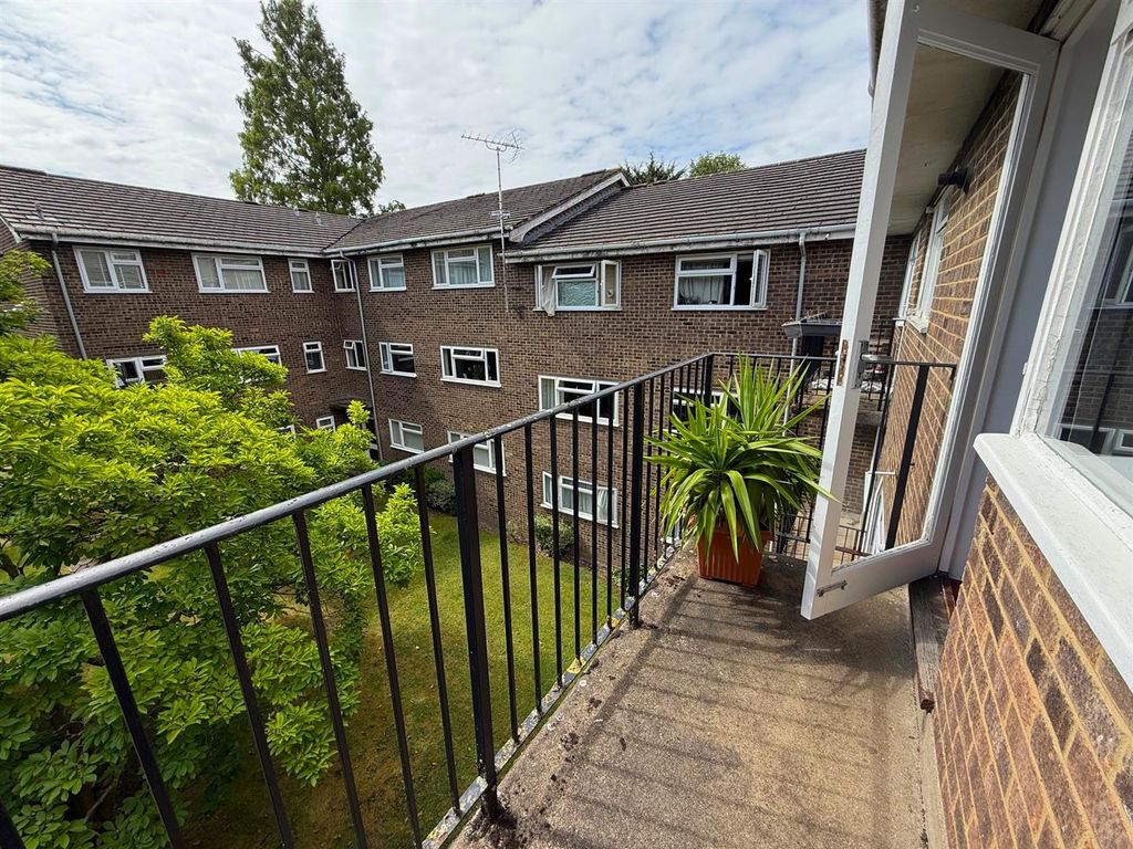 Property photo 3 of 6 Balcony.Jpg