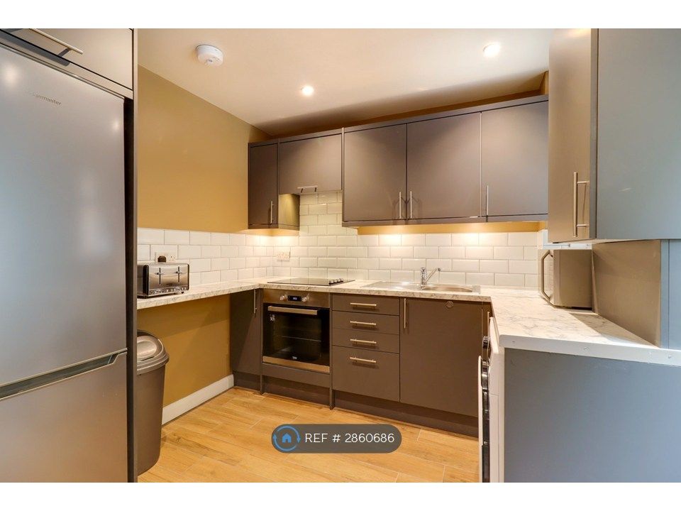 Property photo 2 of 16 Kitchen