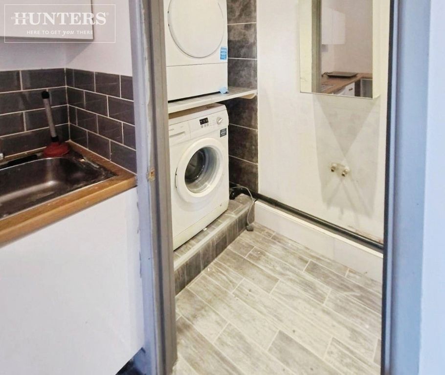 Property photo 3 of 14 Pbox-Img.Jpg